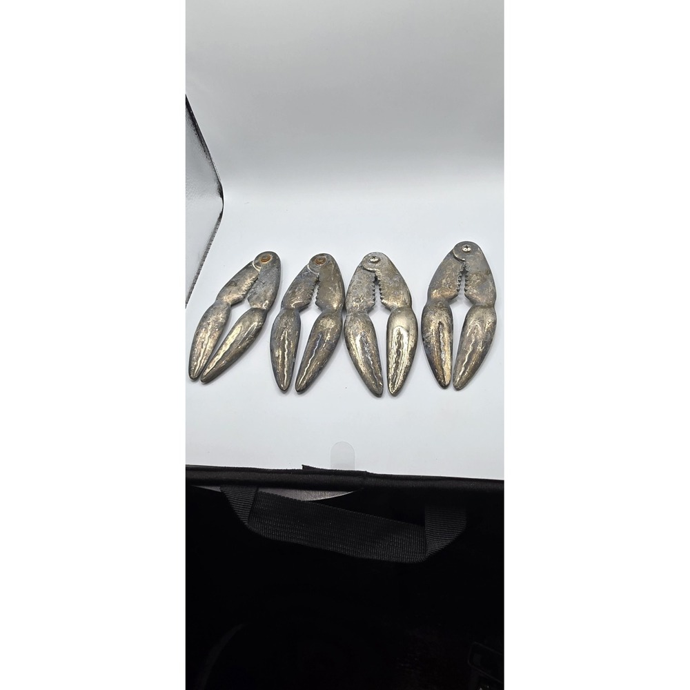 Vintage Retro Metal Silver Tone Nut & Shell Crackers Set of 4 Less Than 10 in